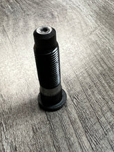 Load image into Gallery viewer, JDB300-STUD
